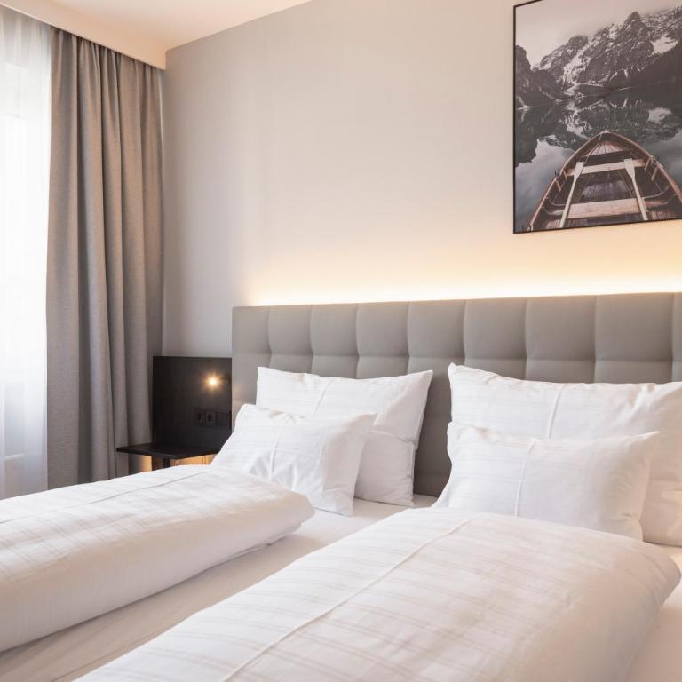 Stadthotel Goldenes Schiff - Classic Doppelzimmer - 2