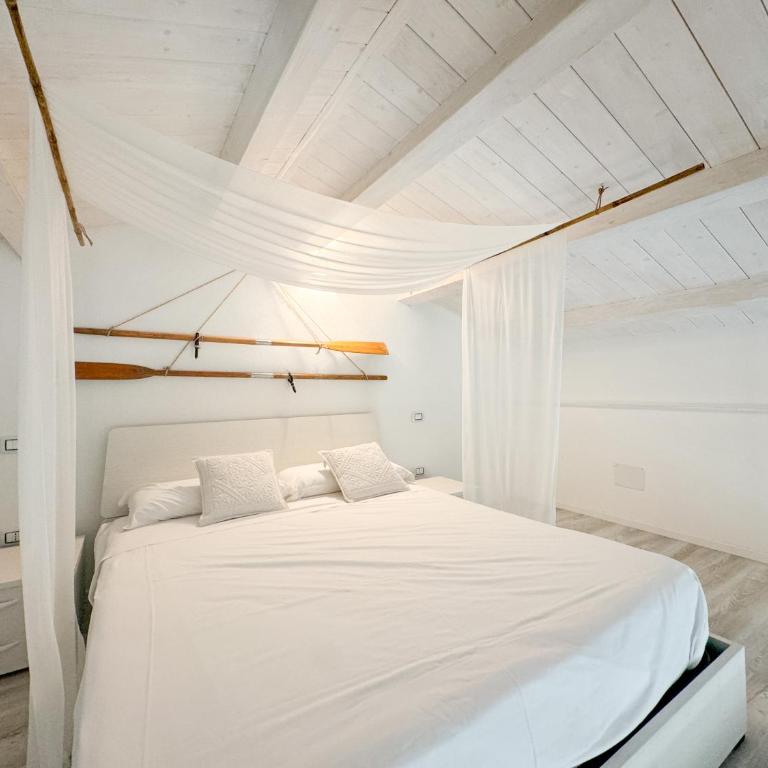 Kalma Lux - Sant Efisio Lofts - Appartamento con 2 Camere da Letto, Balcone e Terrazza - 6
