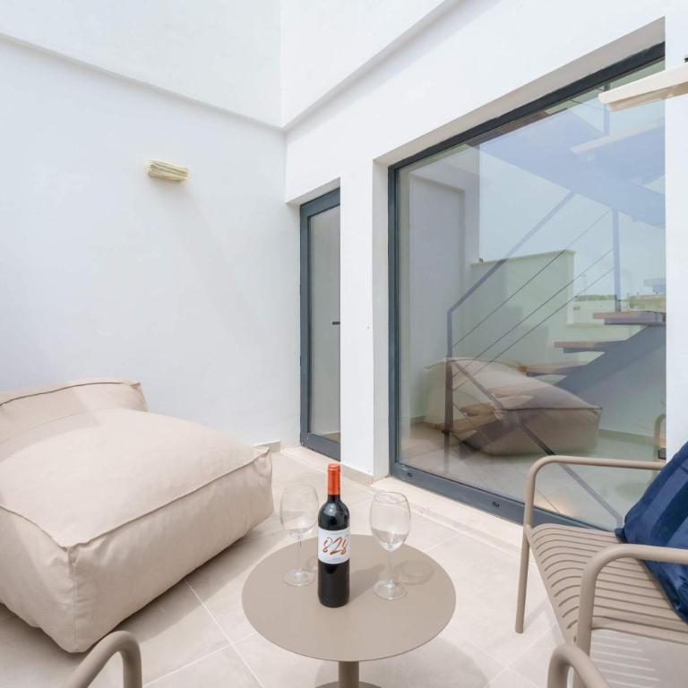 Stylish 3BD with Rooftop Jacuzzi - Las Artes - Apartment - 23