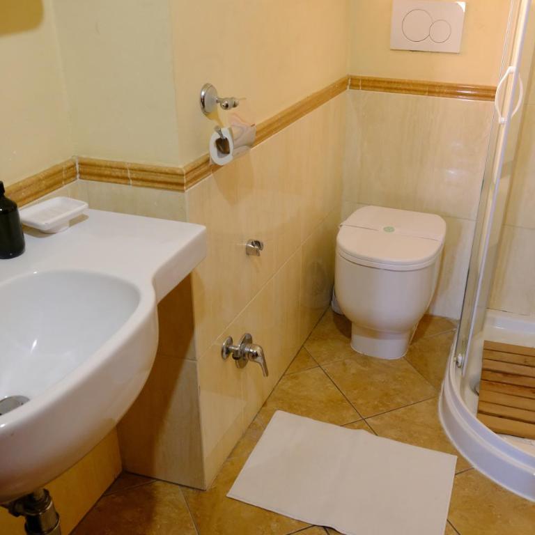 Casa e Risorgimento - Appartamento con 2 Camere da Letto - 45