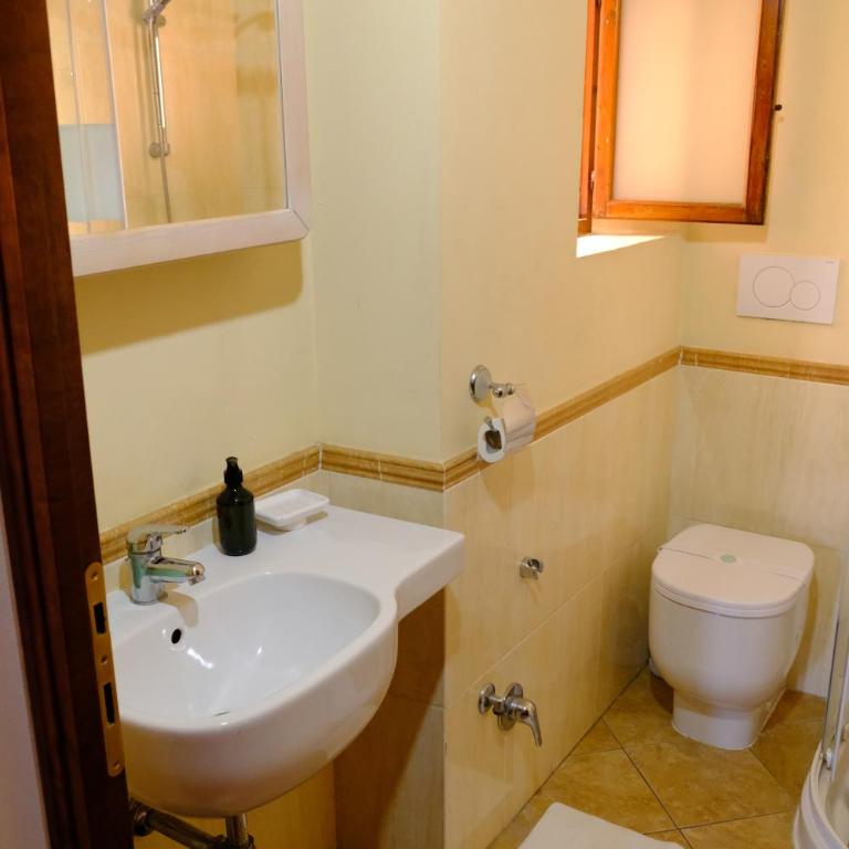 Casa e Risorgimento - Appartamento con 2 Camere da Letto - 42