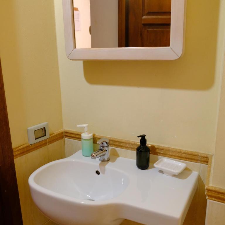 Casa e Risorgimento - Appartamento con 2 Camere da Letto - 49