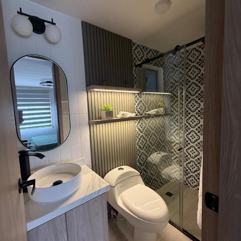 Open Floor Chic Interior Design Pool Full Kitchen - Apartamento de 2 dormitorios - 22