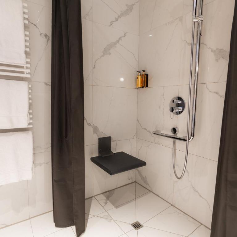 Boutique Hotel Glacier - Barrierefreies Doppelzimmer - 6