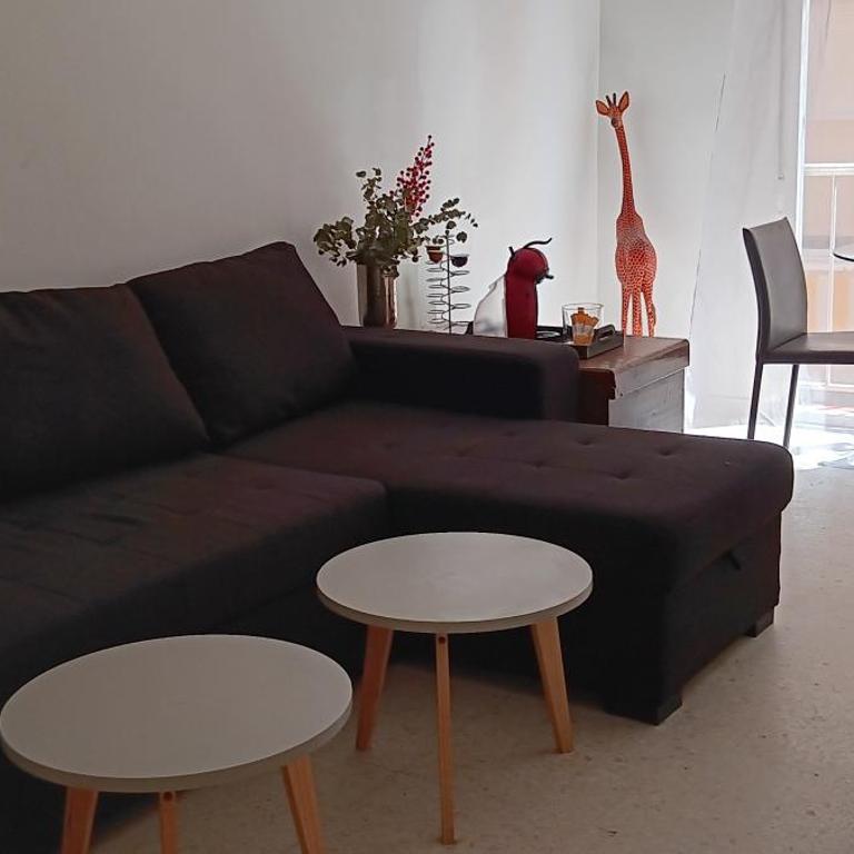 APARTAMENTO EN PRIMERA LINEA DE PLAYA EN Estepona - Apartamento de 1 dormitorio - 4
