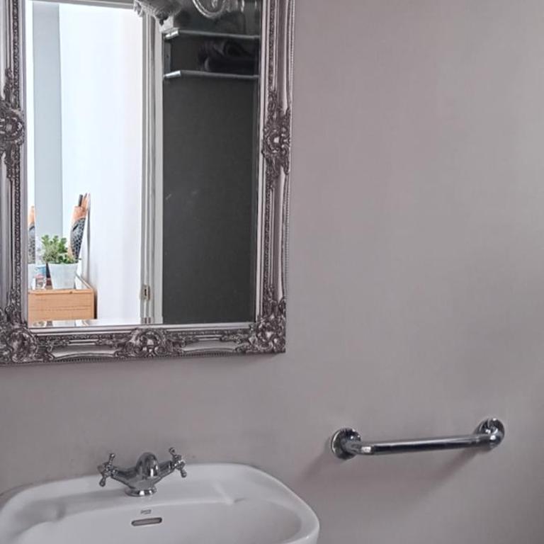 APARTAMENTO EN PRIMERA LINEA DE PLAYA EN Estepona - Apartamento de 1 dormitorio - 8