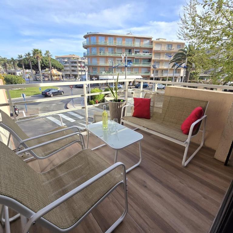 T2 idéal à 50m de la plage Tout à pied Parfait pour des vacances relax - One-Bedroom Apartment - 4