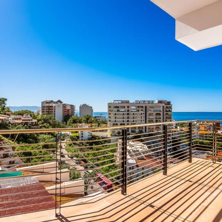 SOHO PV - 908 2 BR Unit with Best Rooftop - Apartamento de 1 dormitorio - 32