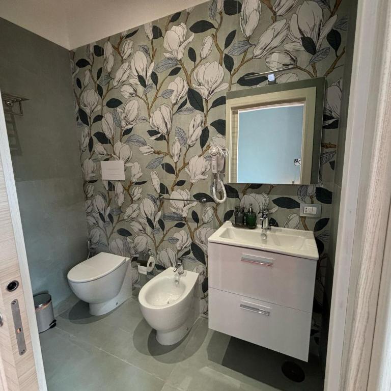 Caridei Rooms - Camera Matrimoniale con Bagno Privato - 5