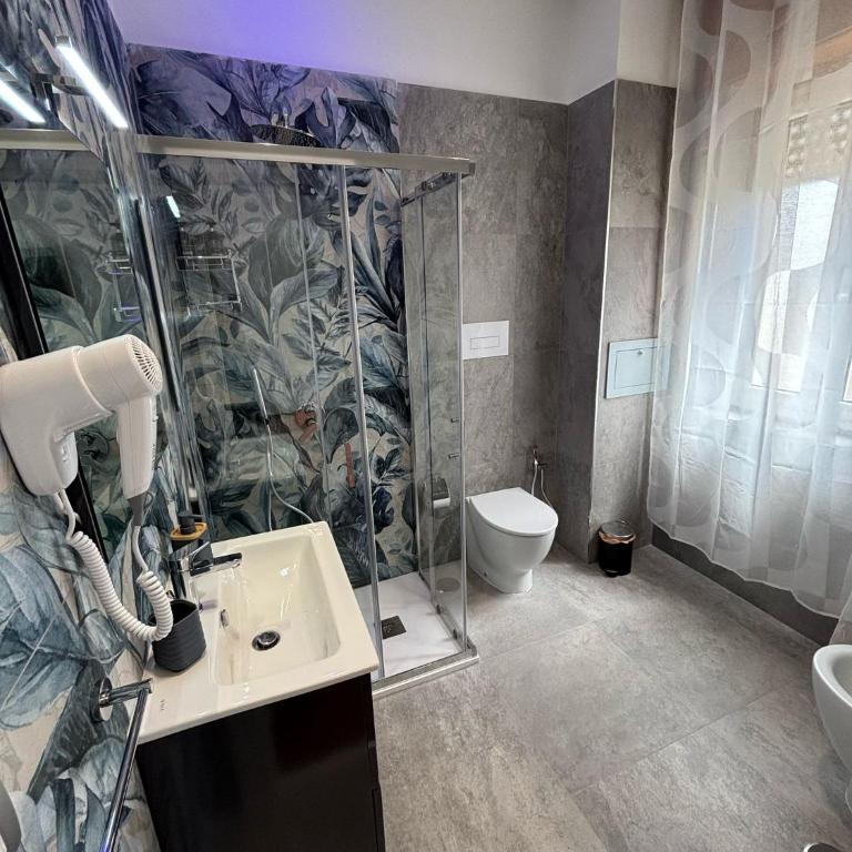 Caridei Rooms - Camera Matrimoniale con Bagno Privato - 7