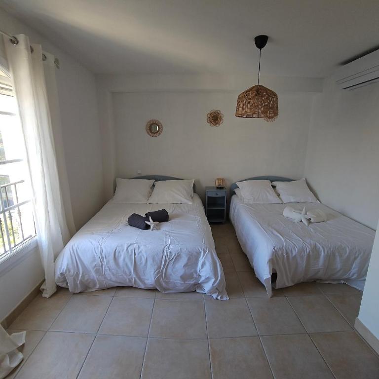 Villa 8 pers - bord de l'eau - marina - 9mn plage - Maison de Vacances - 7