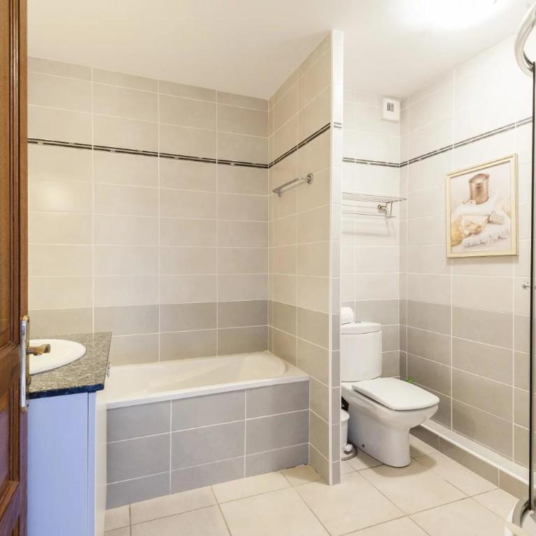 Villa 8 pers - bord de l'eau - marina - 9mn plage - Maison de Vacances - 14