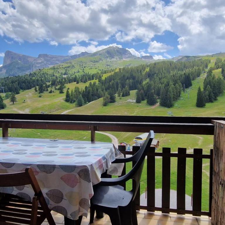 Studio avec balcon sud LES PISTEURS - Studio mit Bergblick - 2