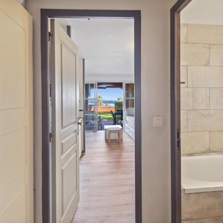 Cap Estérel Magnifique vue mer avec parking et piscine - Apartment mit 1 Schlafzimmer, Meerblick und Terrasse - 14