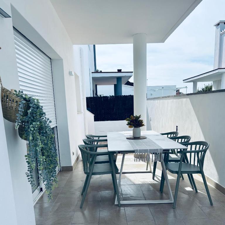 Sa Riera - Delta de l'Ebre - Three-Bedroom Home - 2