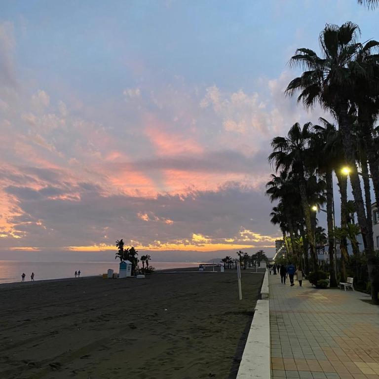 Apartamento en Urbanización Privada con Piscina en Primera Linea de Playa - Apartamento de 1 dormitorio - 23