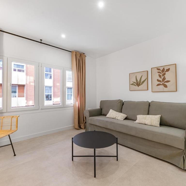 CHARLOT Center Apartment IV by SunCastle apartamentos - Two-Room Apartment - 10