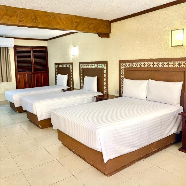 Suites Cancun Center - Habitación Triple - 4