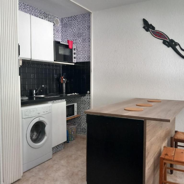 Appartement Cabine - Résidence du PARC - Quartier du couchant - Proche de la mer - Apartment mit 1 Schlafzimmer - 3