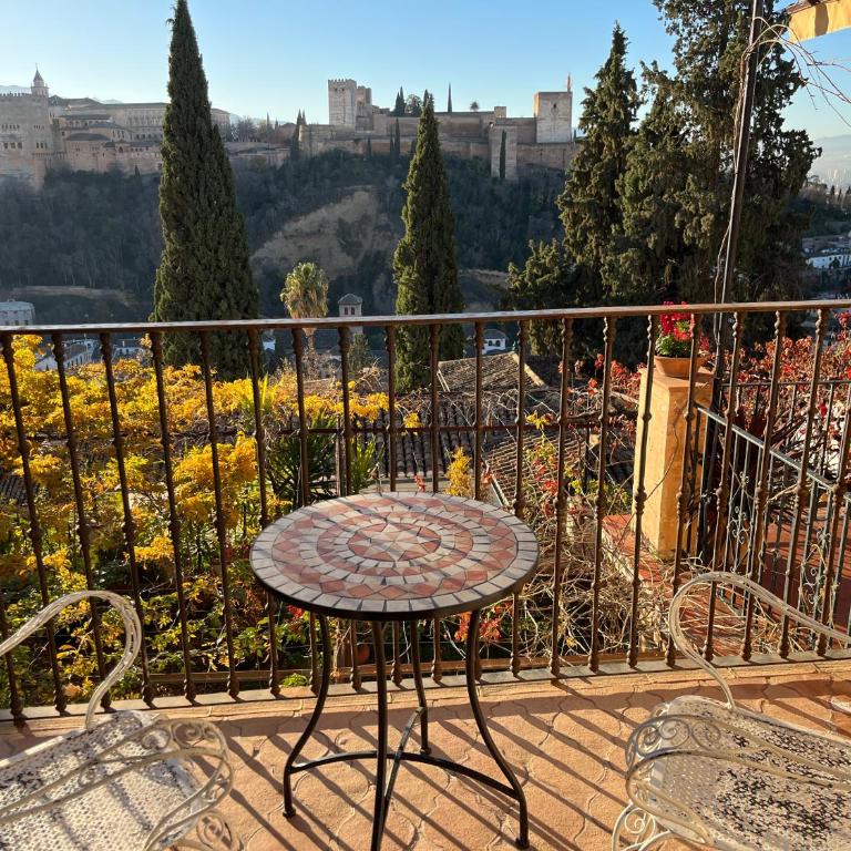La Casa JuanRanas - Deluxe Double Room with Balcony - 8