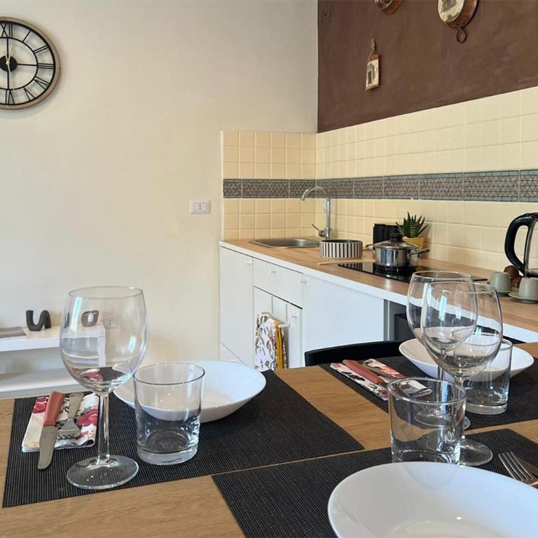 Rosemary s House Napoli Apt Private Parking Metro - Appartamento con 2 Camere da Letto - 5