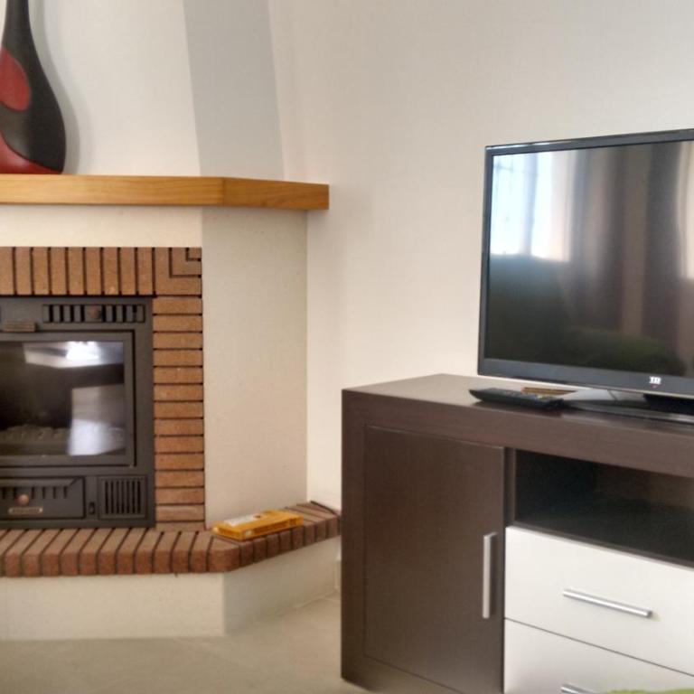 Villa Jazmín.Completa privacidad. Piscina privada. - Casa de 3 dormitorios - 25