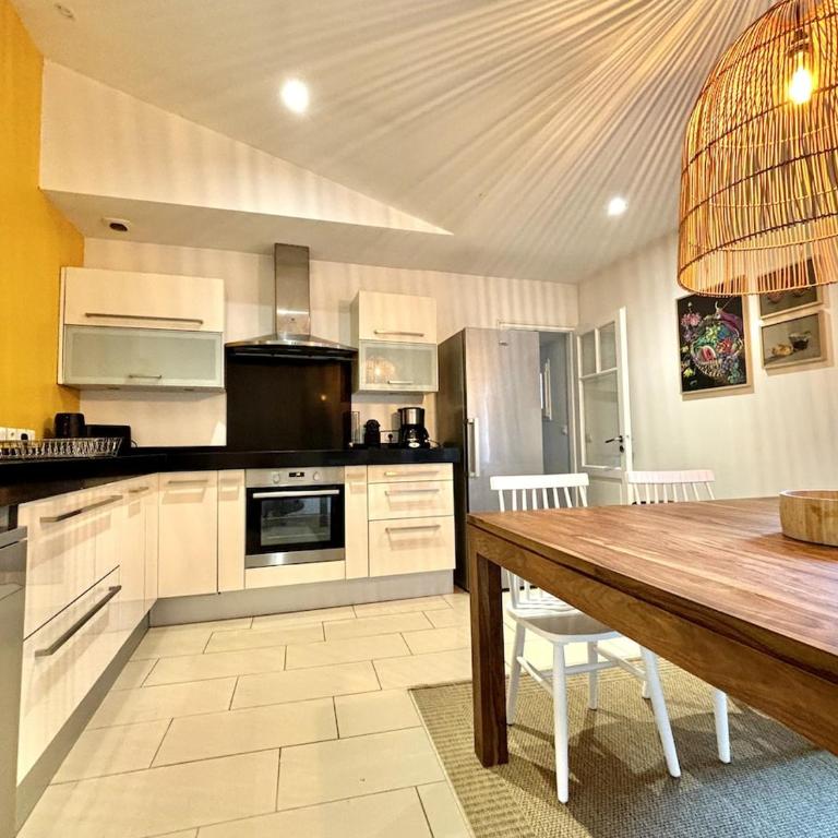 Villa de charme à 2 pas de la plage - Villa - 6