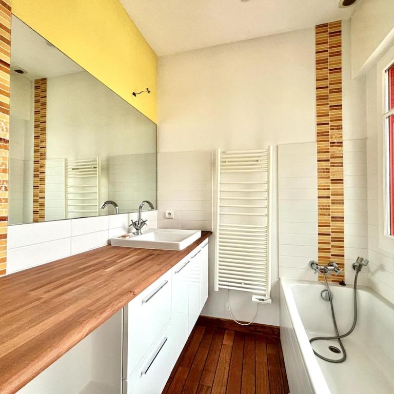 Villa de charme à 2 pas de la plage - Villa - 21