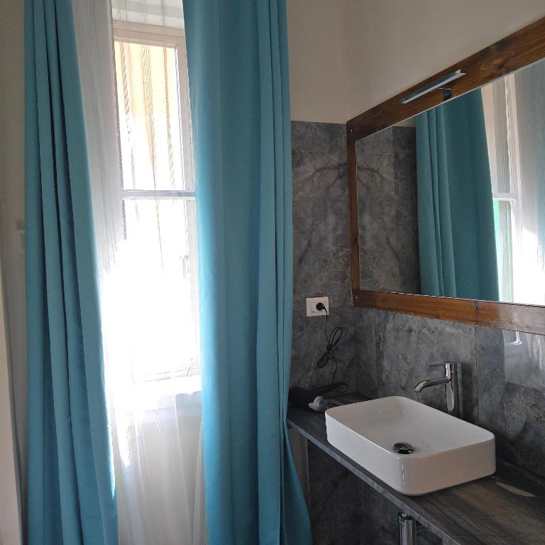 20Marchi - Deluxe Triple Room - 1
