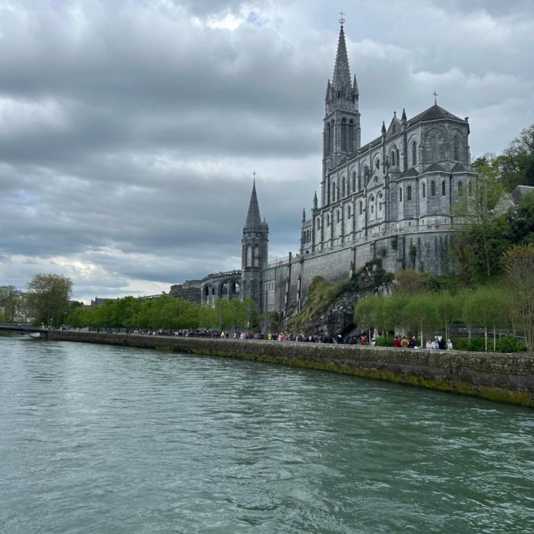 Maison triplex centre de Lourdes - Apartment - 47