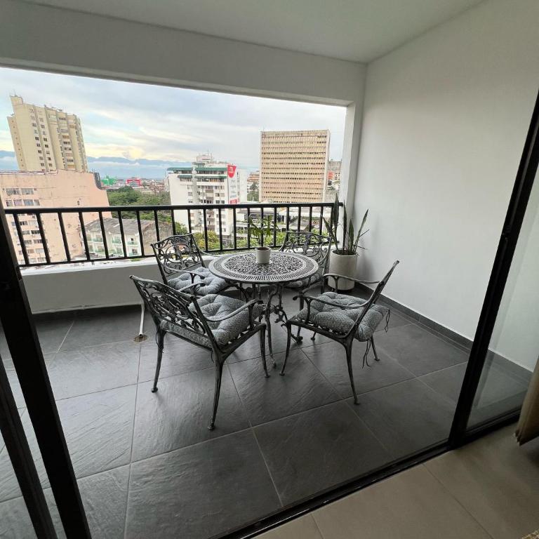 Terrazas Granada - Apartamento de 1 Dormitorio con balcón y vistas a la ciudad - 2