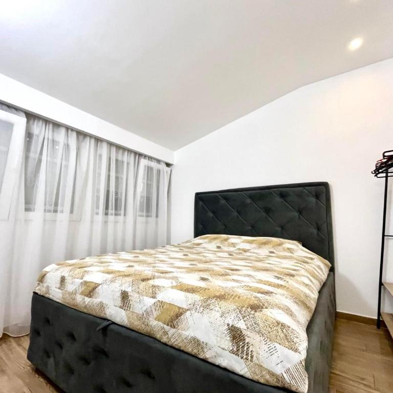 Three bedroom apartment Budva - Apartman sa 1 Spavaćom Sobom - 2