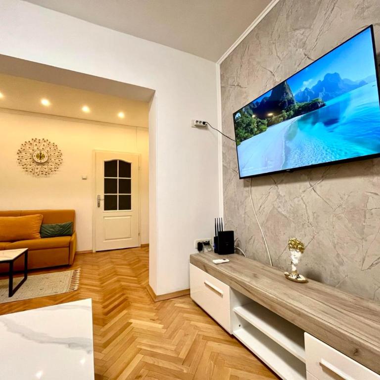 Three bedroom apartment Budva - Apartman sa 1 Spavaćom Sobom - 5