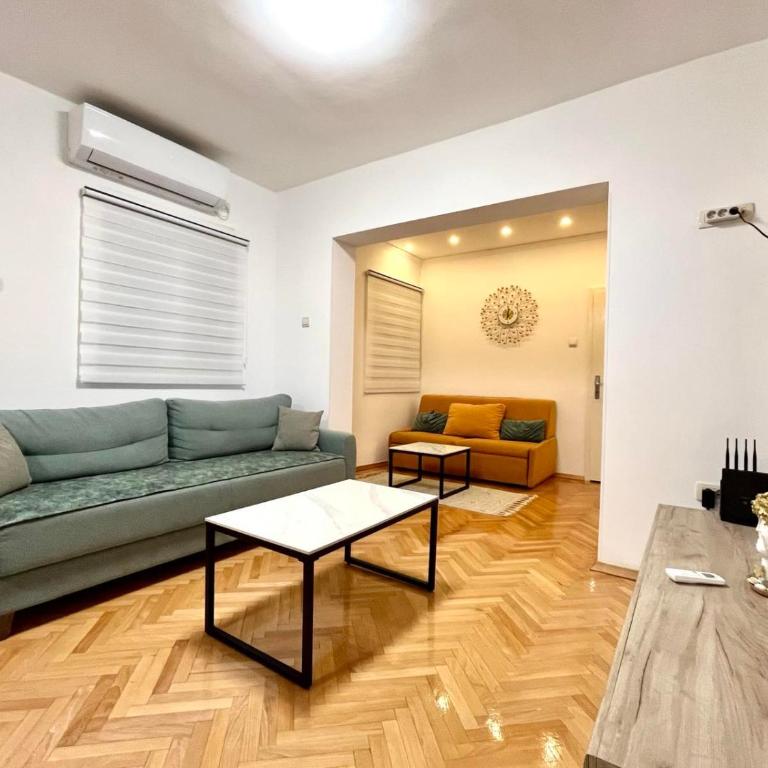 Three bedroom apartment Budva - Apartman sa 1 Spavaćom Sobom - 7