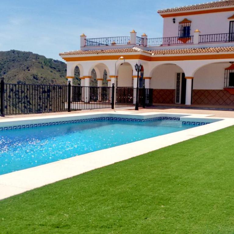 Villa Jazmín.Completa privacidad. Piscina privada. - Casa de 3 dormitorios - 30
