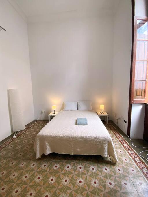 Comfortable Room in Historic Casa Quesada Shared House - Casa - 5