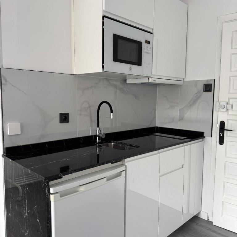 Apartamentos San Antonio - Estudio - 4