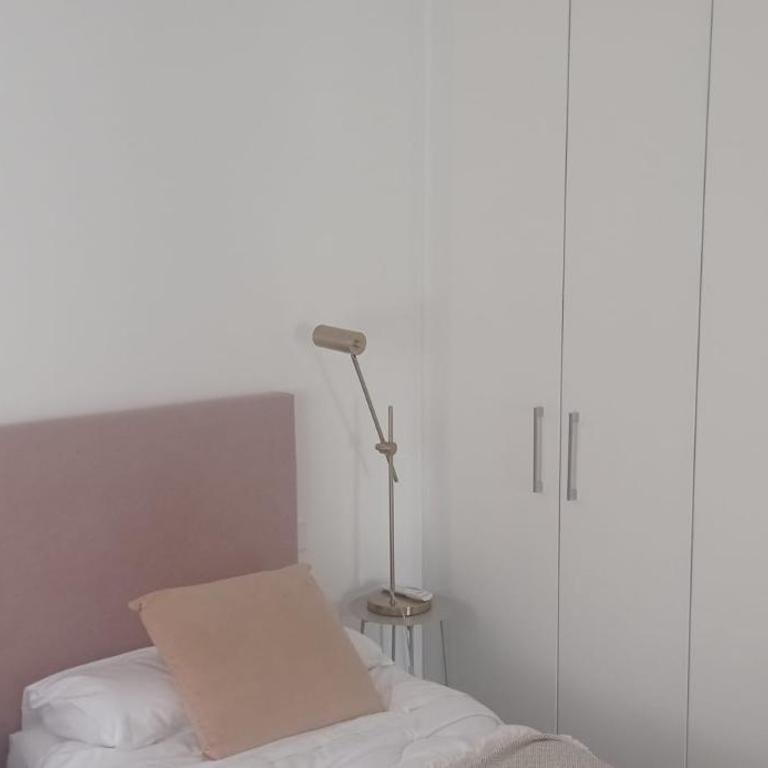 Apartamento Isaac Peral una habitacion con garage - One-Bedroom Apartment - 20