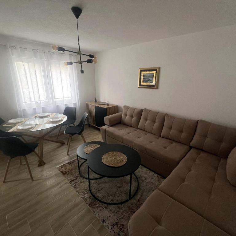 Stone House Ripac - Three-Bedroom Vacation Home - 12