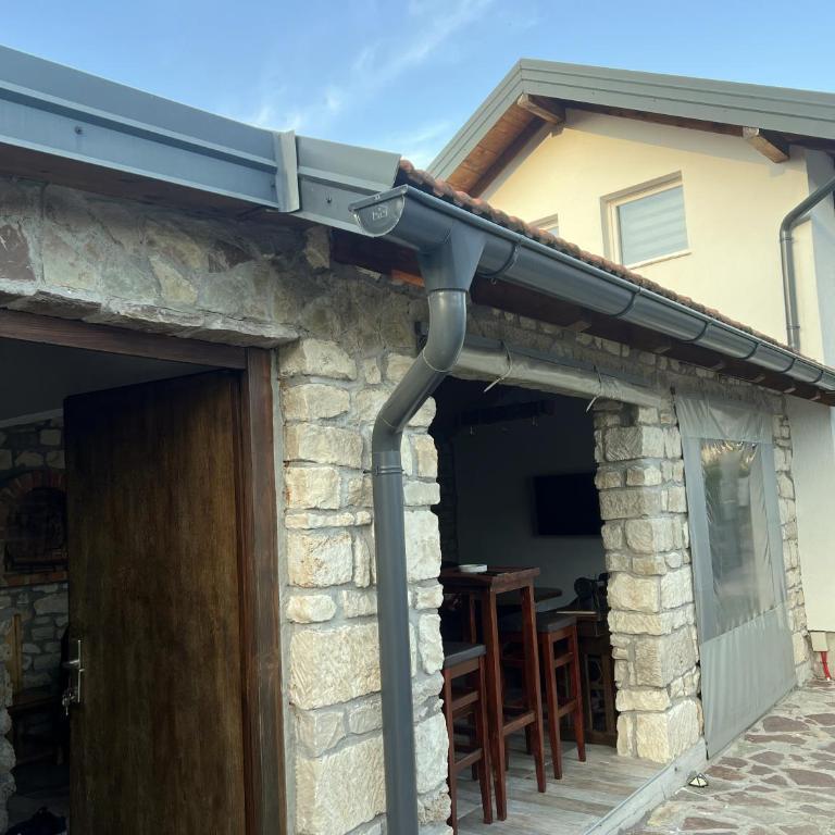 Stone House Ripac - Three-Bedroom Vacation Home - 6