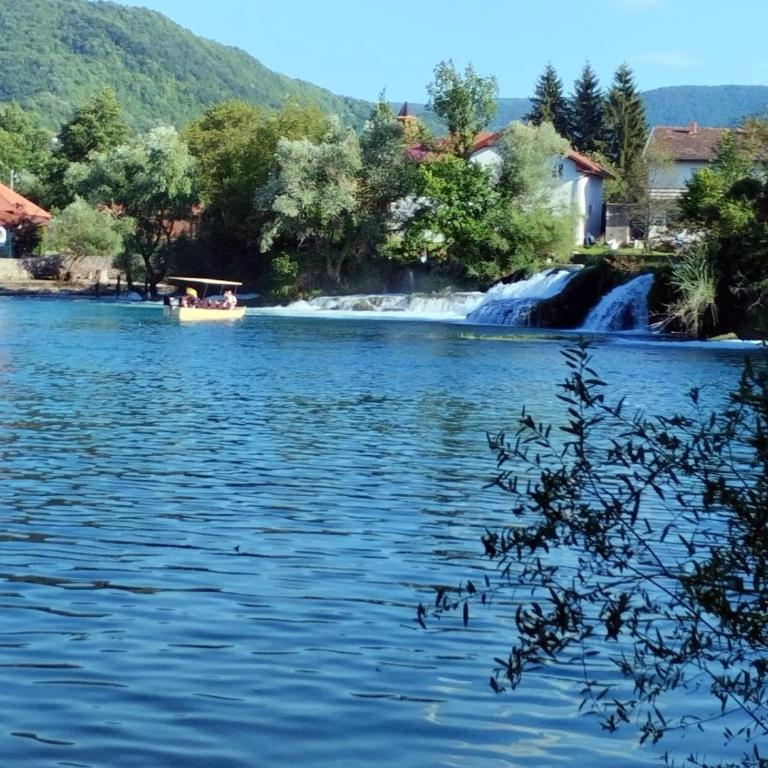 Stone House Ripac - Three-Bedroom Vacation Home - 27