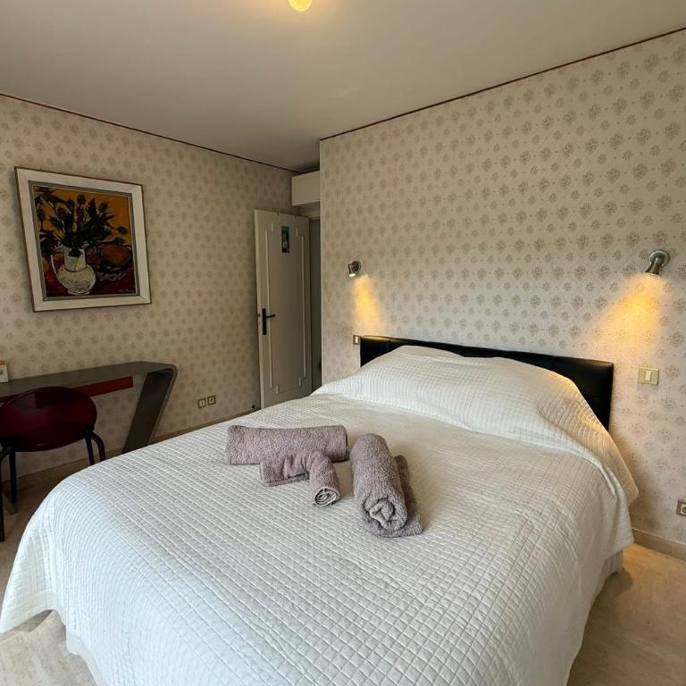 Nice 4 bedroom apartment with sea view - air conditioning - pool - Appartement - 34