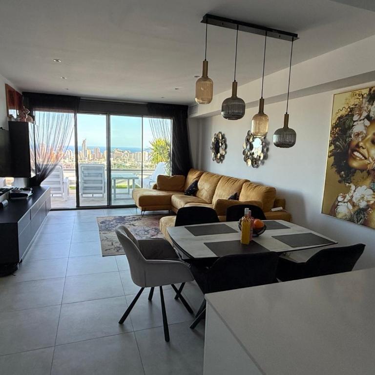 SUNNY home - Apartamento de 2 dormitorios con vistas al mar - 2
