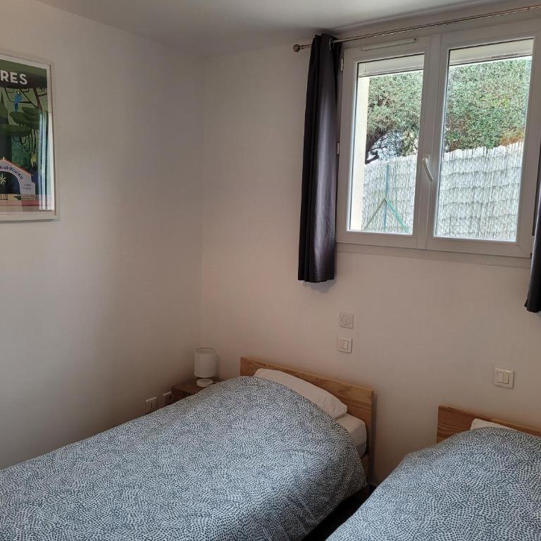 Giens-T2 charme-7m à pied plage - Rez de jardin - Apartment mit 1 Schlafzimmer - 2