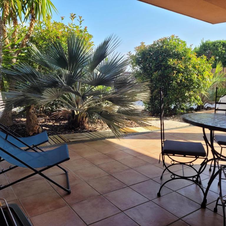 Giens-T2 charme-7m à pied plage - Rez de jardin - Apartment mit 1 Schlafzimmer - 1