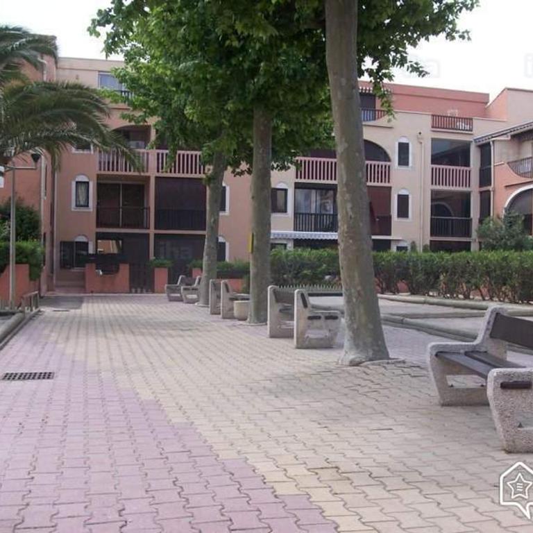 Cosy duplex de 35m2, à 7' à pied de la plage et du centre, wifi, clim, parking privé, piscines - Appartement 2 Chambres - 15