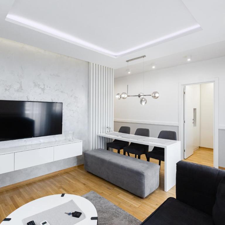 5 apartments house 200m2 - Apartman - 1