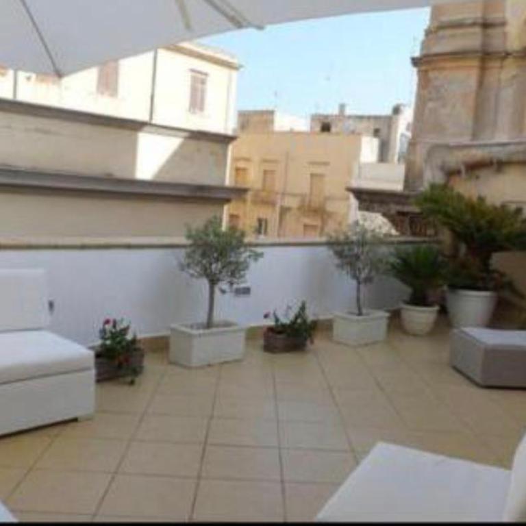 La Terrazza - Suite with Terrace - 9