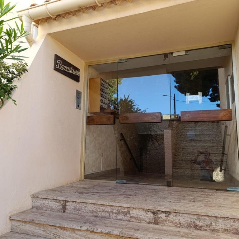 Coquet appartement avec piscine à 200m de la plage - Familienstudio - 6