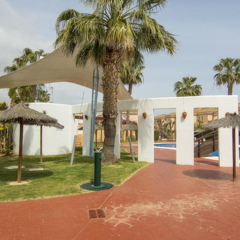 Vera Playa Chalet Adosado Jardín Piscina Parking - Casa de 2 dormitorios - 8